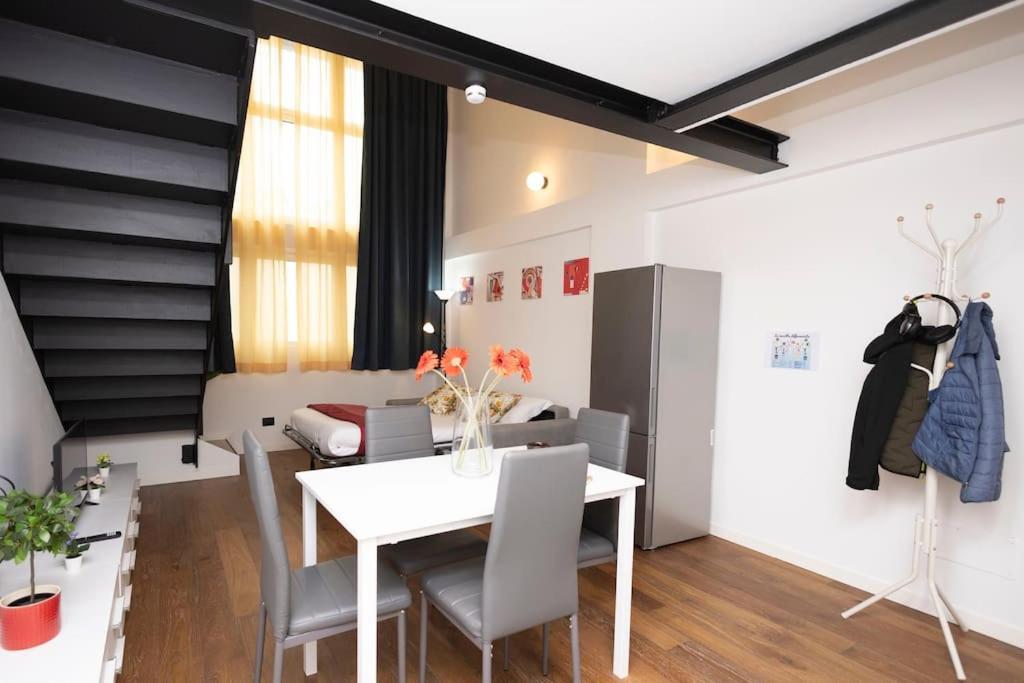 Darsena Charming Apartment By 101Flats Milan Luaran gambar